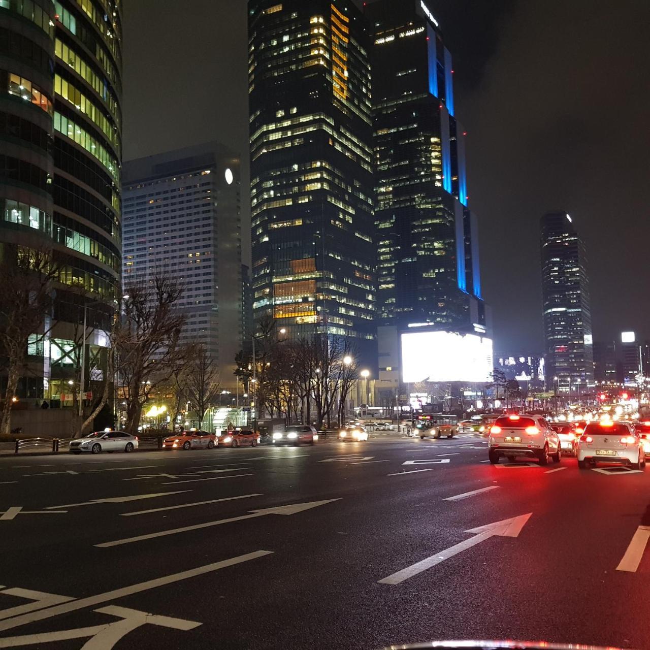 Apartamento Gangnam Coex Seúl Exterior foto